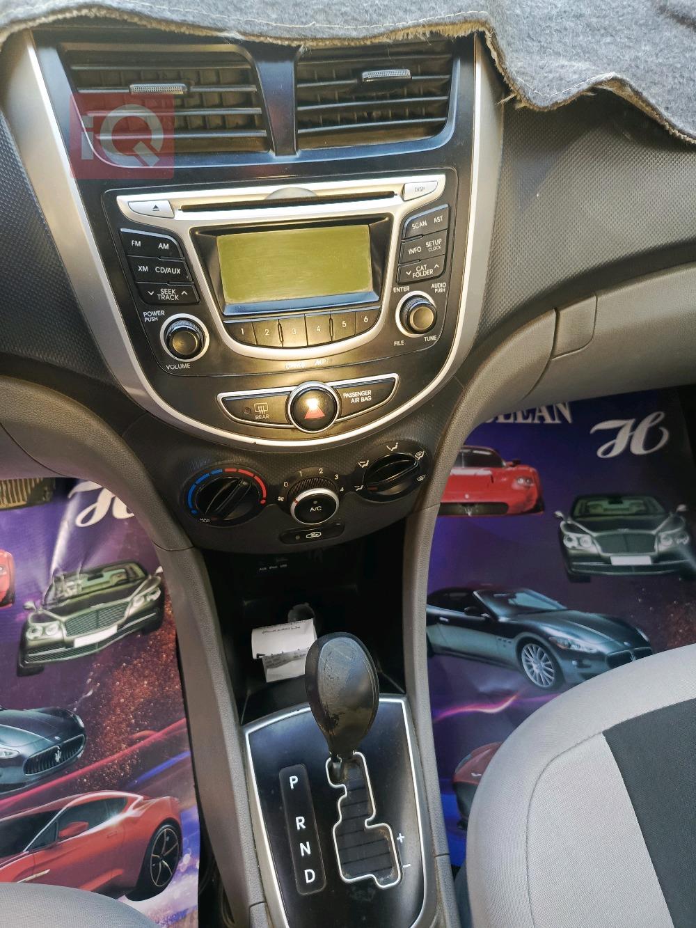 Hyundai Accent